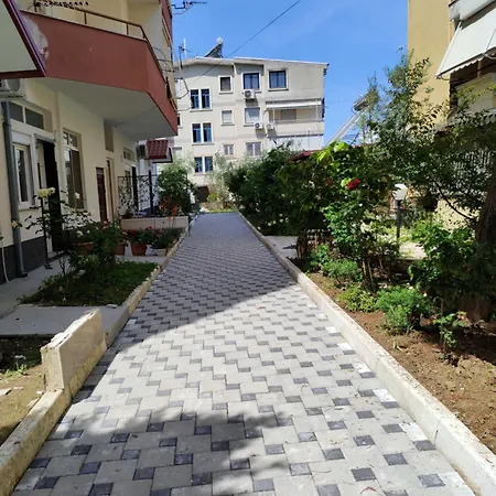 Apartamento Learti *